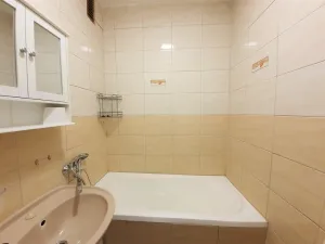 Pronájem bytu 2+1, Kralupy nad Vltavou - Lobeček, Štefánikova, 56 m2