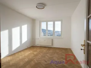 Pronájem bytu 3+1, Sokolov, Švabinského, 75 m2