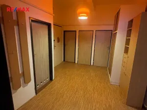 Pronájem bytu 2+1, Praha - Libeň, Vacínova, 96 m2