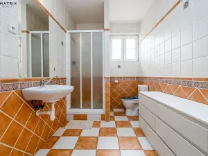 Prodej rodinného domu, Praha - Písnice, V zákopech, 294 m2