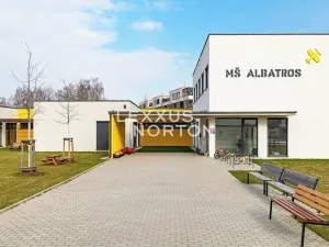 Prodej bytu 2+kk, Praha - Kbely, Sedlářova, 52 m2