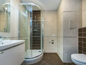 Pronájem bytu 1+kk, Praha - Horní Měcholupy, Mantovská, 36 m2