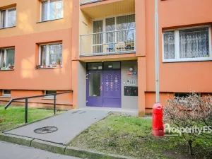 Pronájem bytu 1+1, Ústí nad Labem - Severní Terasa, Kmochova, 33 m2