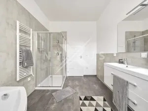 Pronájem rodinného domu, Krakovany, 145 m2