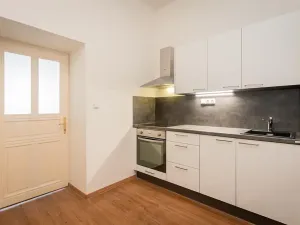 Pronájem bytu 2+kk, Praha - Nové Město, Lípová, 41 m2