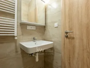 Pronájem bytu 2+kk, Praha - Chodov, Zakouřilova, 31 m2