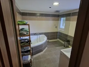 Prodej rodinného domu, Jeneč, A. Jiráska, 75 m2