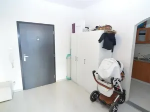 Pronájem bytu 2+1, Praha - Malešice, Počernická, 61 m2