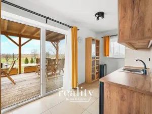 Prodej apartmánu, Jevišovka, 190 m2