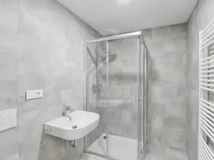 Prodej bytu 2+kk, Praha - Vysočany, V Předním Hloubětíně, 64 m2