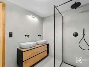 Prodej ubytování, Mladé Buky, 133 m2