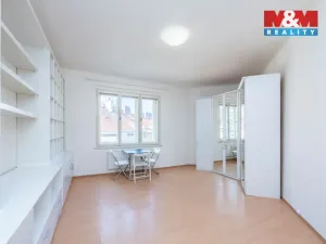Pronájem bytu 1+kk, Praha - Dejvice, Kafkova, 33 m2