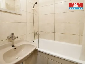 Prodej bytu 1+1, Praha - Letňany, Rýmařovská, 35 m2