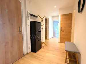 Prodej bytu 3+kk, Praha - Kobylisy, Klíčanská, 74 m2