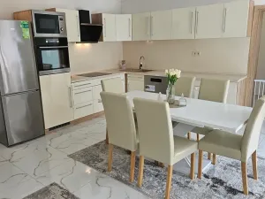 Prodej rodinného domu, Unhošť, Tyršovo náměstí, 93 m2