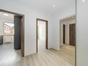 Pronájem bytu 3+1, Praha - Hlubočepy, Peškova, 74 m2