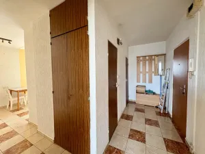 Prodej bytu 3+1, Praha - Střížkov, K Šafránce, 53 m2