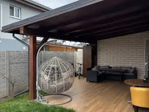 Prodej bytu 3+kk, Polerady, 79 m2