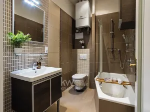 Pronájem bytu 3+1, Praha - Smíchov, Zborovská, 74 m2