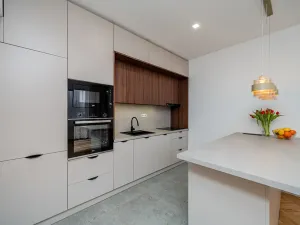 Prodej bytu 2+kk, Český Těšín, Dukelská, 61 m2