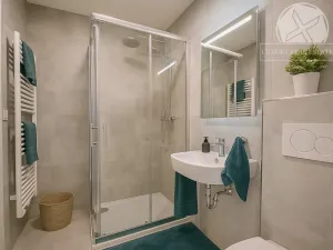 Prodej bytu 2+kk, Praha - Vysočany, V Předním Hloubětíně, 57 m2