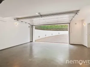 Prodej vily, Praha - Dejvice, V Šáreckém údolí, 459 m2