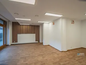 Pronájem obchodního prostoru, Praha - Hlubočepy, Hlubočepská, 104 m2