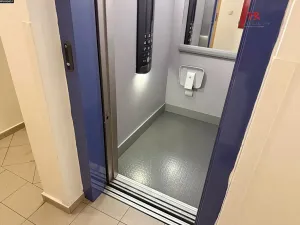 Pronájem bytu 3+kk, Benešov, Dukelská, 74 m2