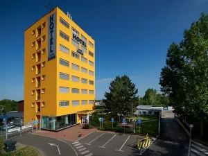 Pronájem kanceláře, Praha - Žižkov, Malešická, 14 m2