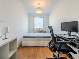 Prodej bytu 3+1, Praha - Troja, Mazurská, 67 m2