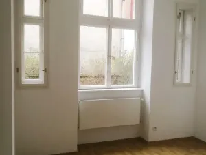 Pronájem bytu 2+kk, Praha - Holešovice, Dobrovského, 37 m2