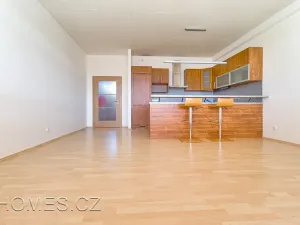 Pronájem bytu 2+kk, Praha - Libeň, Českomoravská, 58 m2