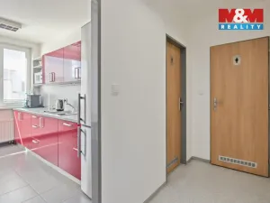 Pronájem kanceláře, Buštěhrad, U Panelárny, 30 m2