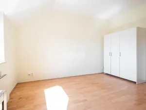 Pronájem rodinného domu, Horoměřice, 280 m2