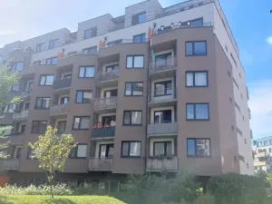 Pronájem bytu 1+kk, Praha - Střížkov, Makedonská, 35 m2