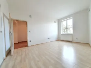 Pronájem bytu 2+1, Praha - Smíchov, Na Václavce, 49 m2