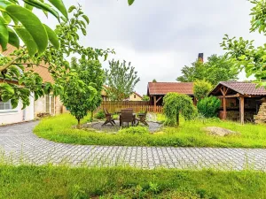 Prodej rodinného domu, Horní Skrýchov, 230 m2