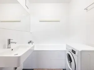 Prodej bytu 2+kk, Praha - Malešice, Počernická, 67 m2