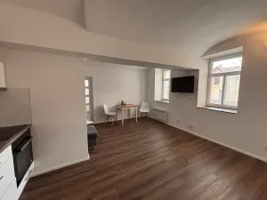 Pronájem bytu 2+kk, Jablonec nad Nisou, V Luzích, 45 m2