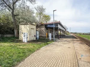 Prodej bytu 2+kk, Zbuzany, Lomená, 61 m2