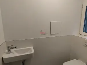 Pronájem bytu 2+kk, Ostrava, Myslbekova, 43 m2