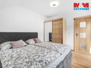 Prodej rodinného domu, Očihov, 280 m2