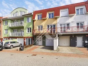 Prodej rodinného domu, Praha - Kyje, Stulíková, 375 m2