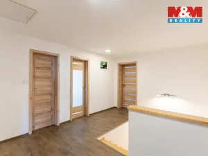 Prodej rodinného domu, Okrouhlá, 222 m2