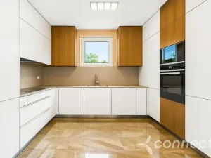 Prodej rodinného domu, Praha - Uhříněves, Vachkova, 240 m2