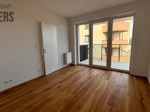 Prodej bytu 2+kk, Praha - Suchdol, U hotelu, 69 m2