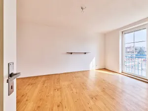 Prodej bytu 2+kk, Úpice, Národní, 46 m2