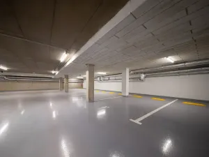 Prodej garážového stání, Brno, U zoologické zahrady, 16 m2