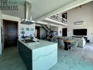 Prodej rodinného domu, Coxen Hole, Roatán, Honduras, 371 m2