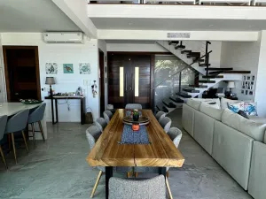 Prodej rodinného domu, Coxen Hole, Roatán, Honduras, 371 m2